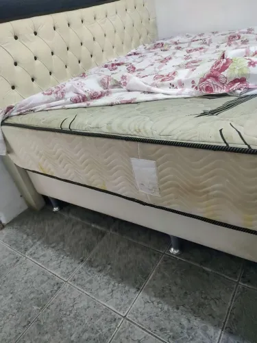 Cama king, completa, usada bom estado , marcas de usy