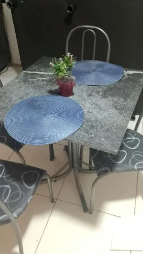 Armário e mesa