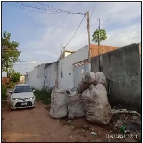 Imóvel com grande valor Casa no Centro, Pacajus - CE, Nº 29, 2 quartos, 210m² | Venda Dir
