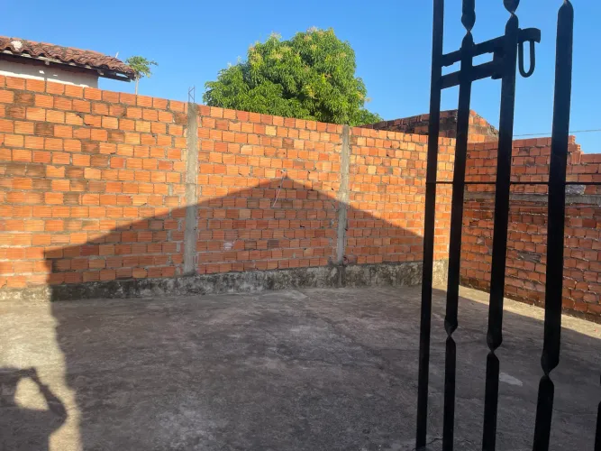 VENDO CASA NO RESIDENCIAL TURIUBA IV R$50.000