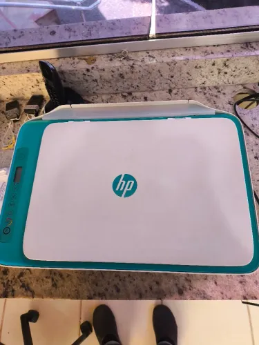 Vendo uma impressora HP 2676 Bem conservada trata pelo whatsapp *
