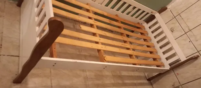 CAMA PARA BABÁ / SOLTEIRO