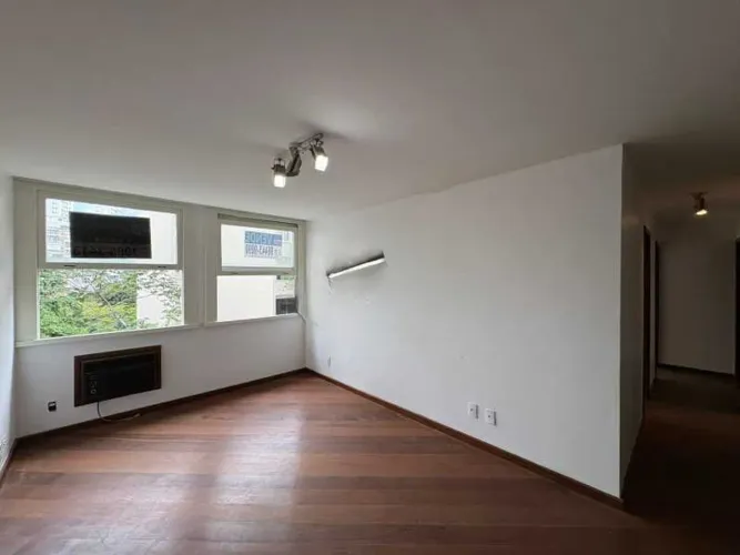 Apartamento - / Residencial / Flamengo