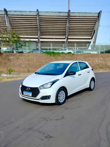Hyundai HB20 Unique 1.0 Flex 12V Mec. 2019