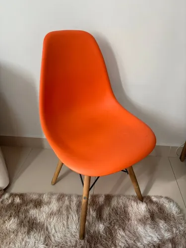 Cadeira Laranja