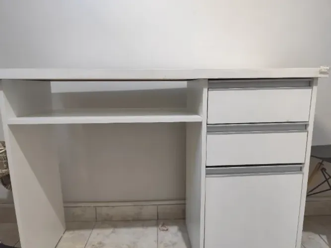 Mesa escritório, manicure etc