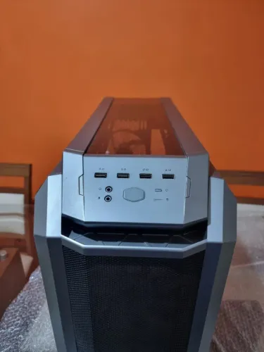 Gabinete cooler master H500p Mesh Full tower