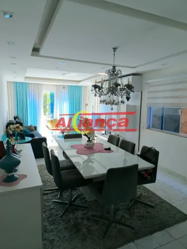 SOBRADO A VENDA COM 3 QUARTOS E 4 BANHEIROS, 250M² POR R$ 700.000,00 PQ. CONTINENTAL-GRU.