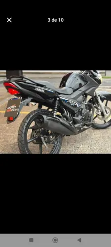 Vendo moto Yamaha muito conservada 