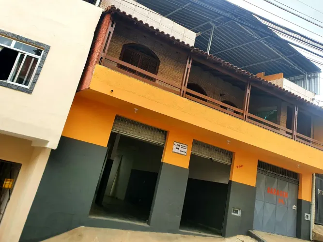 Loja grande 90m² no bairro Santo Antônio
