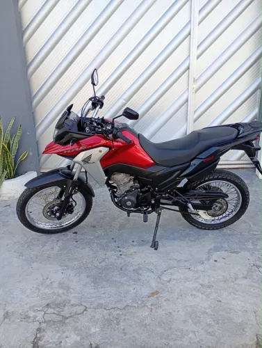 Vendo motivo de viagem - XRE-190