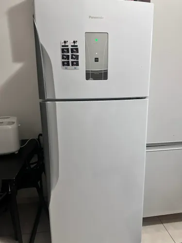 Vendo geladeira Panasonic 
