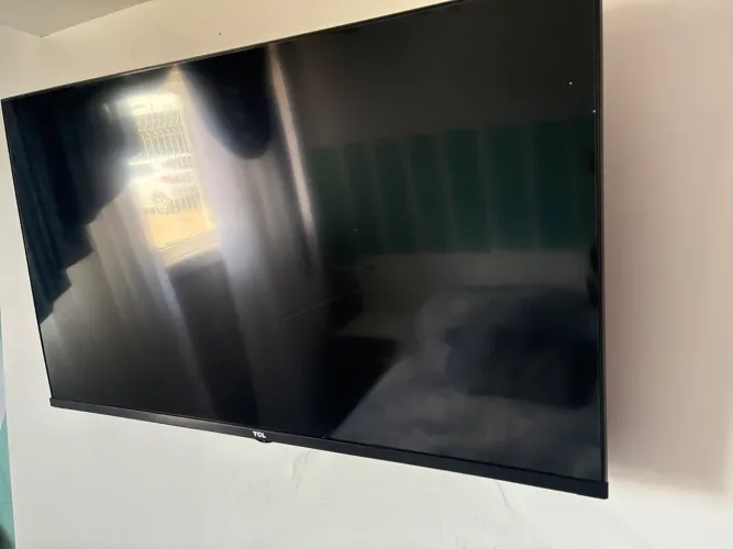 TV TCL 32 polegadas Smart