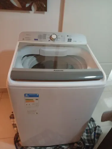 Máquina de Lavar Roupas 14kg Panasonic Modelo NA-F140B6