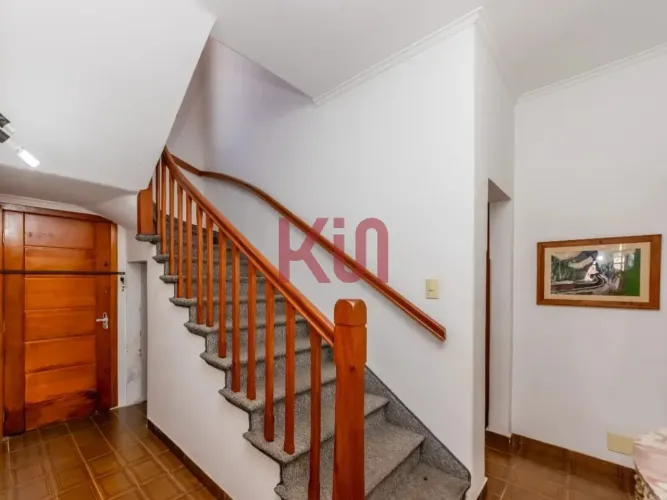 Imperdível oportunidade: Casa à venda na Aclimação, São Paulo-SP! 3 quartos, 3 suítes, 4 b