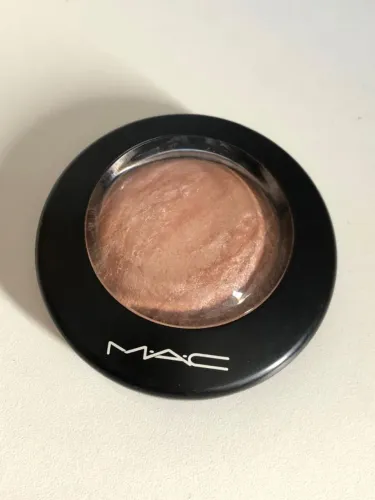 Iluminador Soft and Gentle Mac