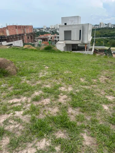 Oportunidade - Terreno em Condomínio - Condomínio Terras Alpha - 352,53m².