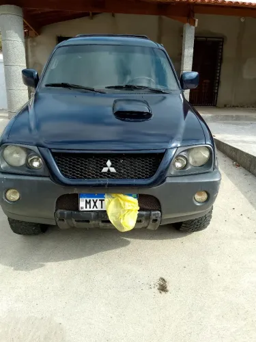 Mitsubishi L200 Outdoor GLS 2.5 4X4 CD TDI Diesel 2007