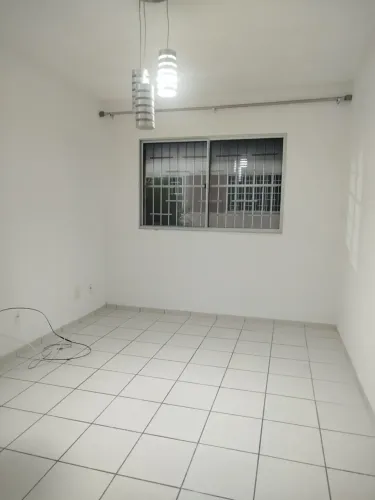 alugo apt no Riviera park 3/4