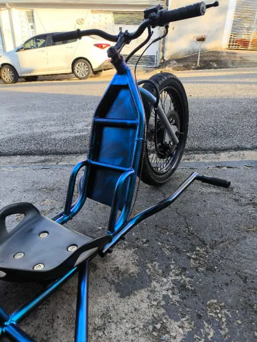 Drift traik motorizado 212 cc 4tempo vende-se outra 