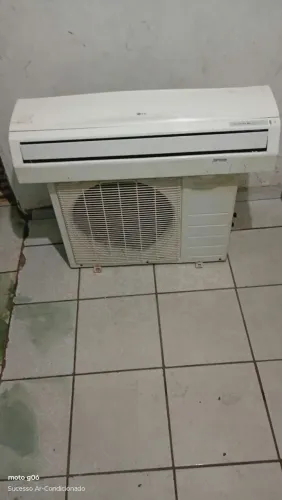 SPLIT LG 9btus funcionando perfeitamente 
