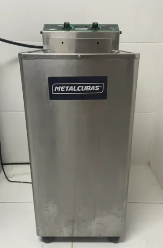 Fritadeira industrial Metalcubas FOE 15 P 18L aço inoxidável 5500W