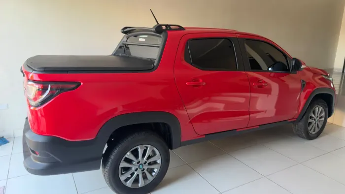 Fiat Strada Freedom 1.3 Flex 8V CD 2025