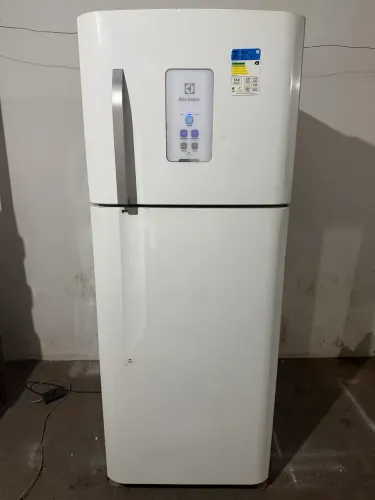 Geladeira Electrolux frost free 433 litros 