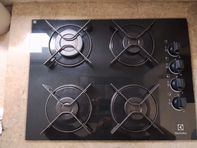 Cooktop 4 Bocas a Gás Electrolux Mesa de Vidro Efficient Grade de Aço Fosco (KE4GR) Bivolt