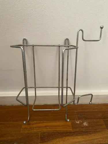 Suporte de Ferro de Passar Roupa de Parede em Metal