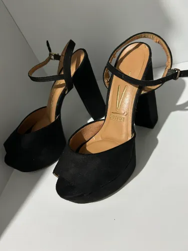 Sandália vizzano, tamanho 36, R$ 35,00