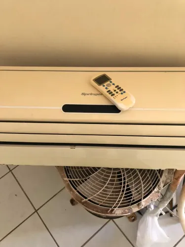 Ar Condicionado Springer 18.000 Btus