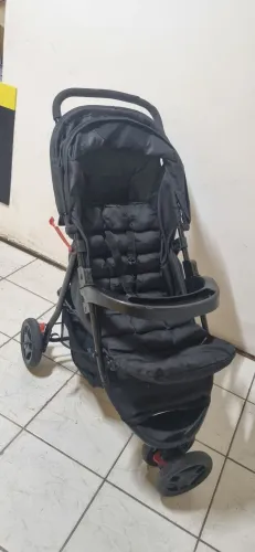 Vendo Carro de bebe voyage