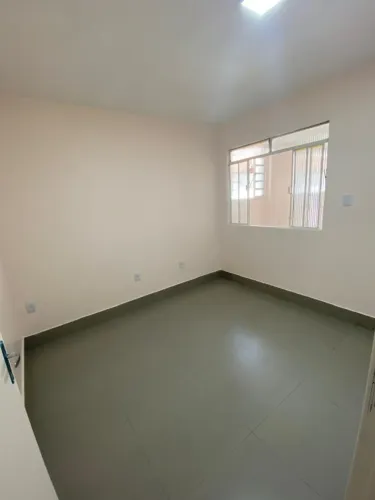 Ótima oportunidade: aluguel casa de 3 quartos na Vila Nova, recém reformada