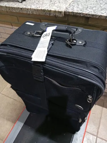 Mala grande pra viagem