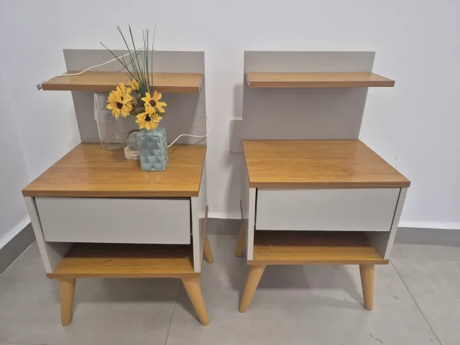 Mesa de cabeceira conjunto