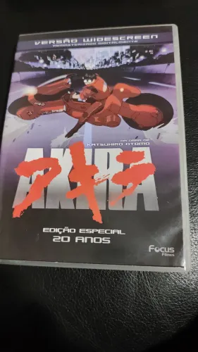 AKIRA