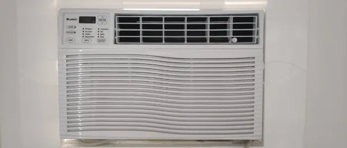 Ar-Condicionado de janela Gree 10.000 btus 127V pouquíssimo uso