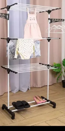 Varal de chão branco