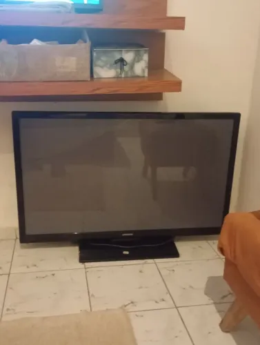 Tv 43 polegadas Samsung (Não é smart)