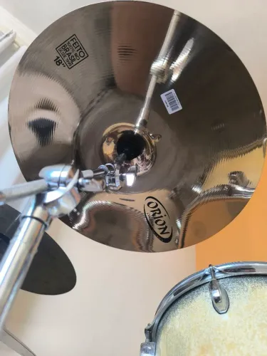 Prato 18" Orion solo pro 10 medium crash, duas semana de uso
