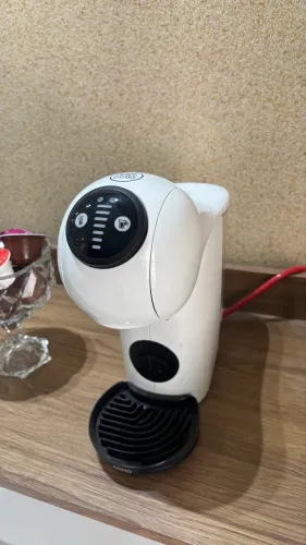 Cafeteira Nescafé Dolce Gusto
