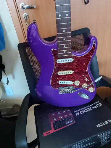 Guitarra Tagima top customizada p fender