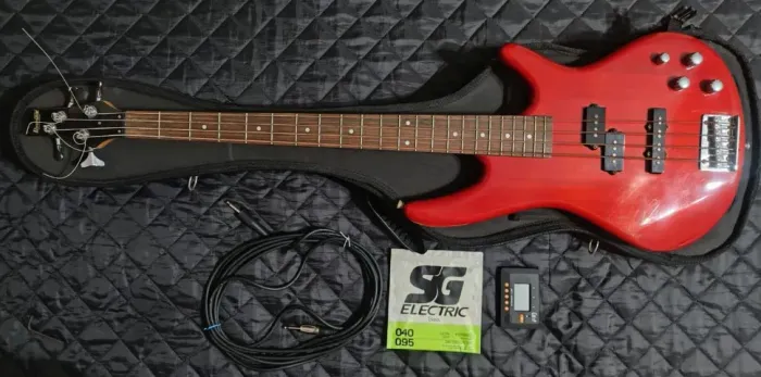 Contrabaixo Ibanez GIO GSR200-TR
