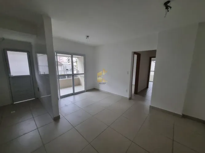 Apartamento para alugar no bairro Guilhermina - Praia Grande/SP
