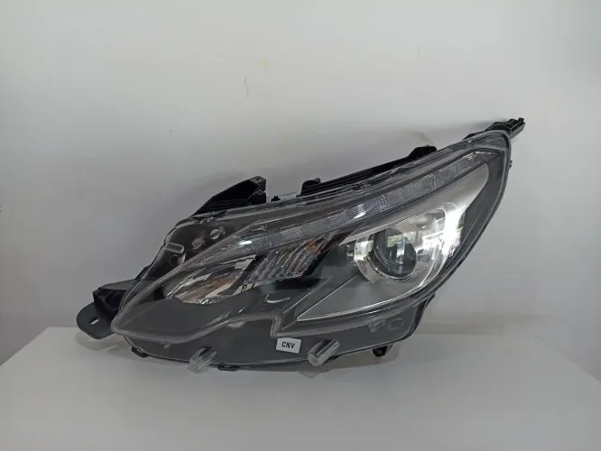 Farol Peugeot 2008 2015/2016/2017/2018/2019/2020/2021/2022/2023/2024