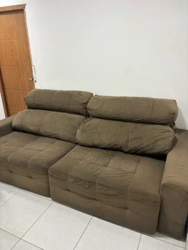 Sofá retrátil reclinável