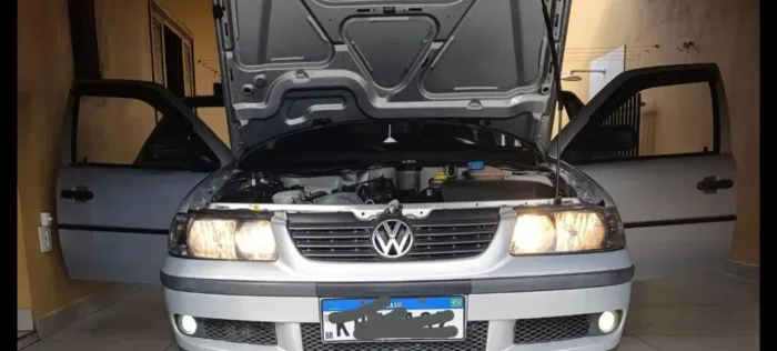 Volkswagen Gol Geração III 1.6 MI 8V Gasolina Mec. 4P 2000
