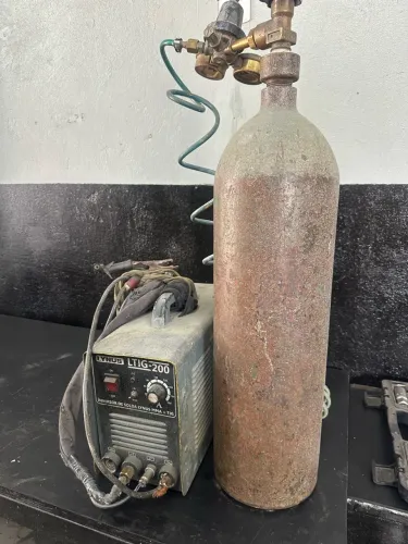 Máquina de solda tig completa 