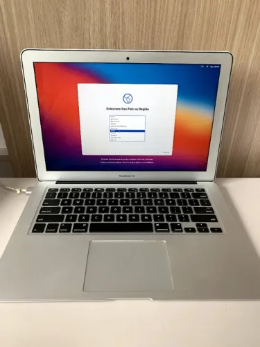 Macbook air 13 polegadas - 2014 Processador 1.4 GHz Intel Core i5 dual-core 4gb de memória